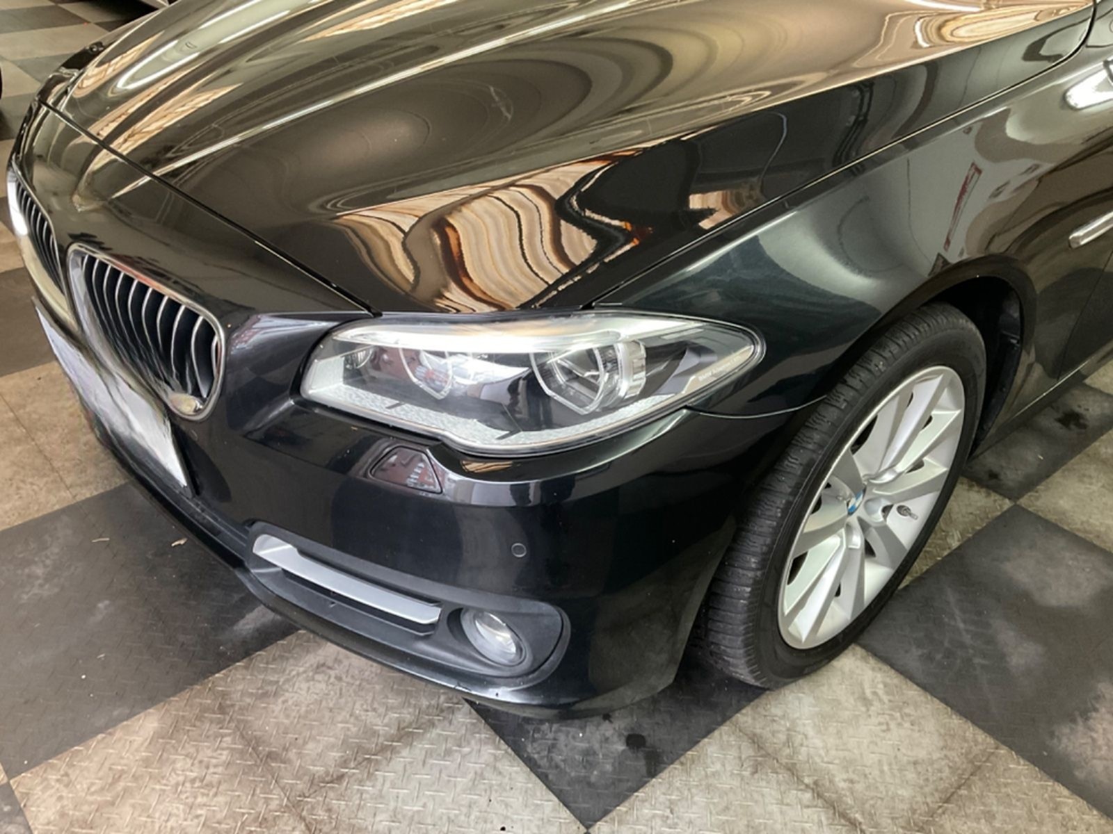 BMW 530da Touring ,Pano,LED,Nav,Leder foto 7