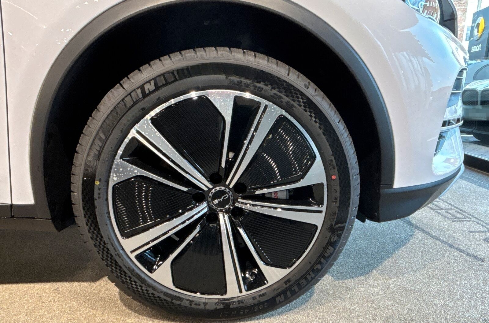 BYD Tang Flagship 4WD Design Pano*21-Zoll*7Stz*HUD* foto 24