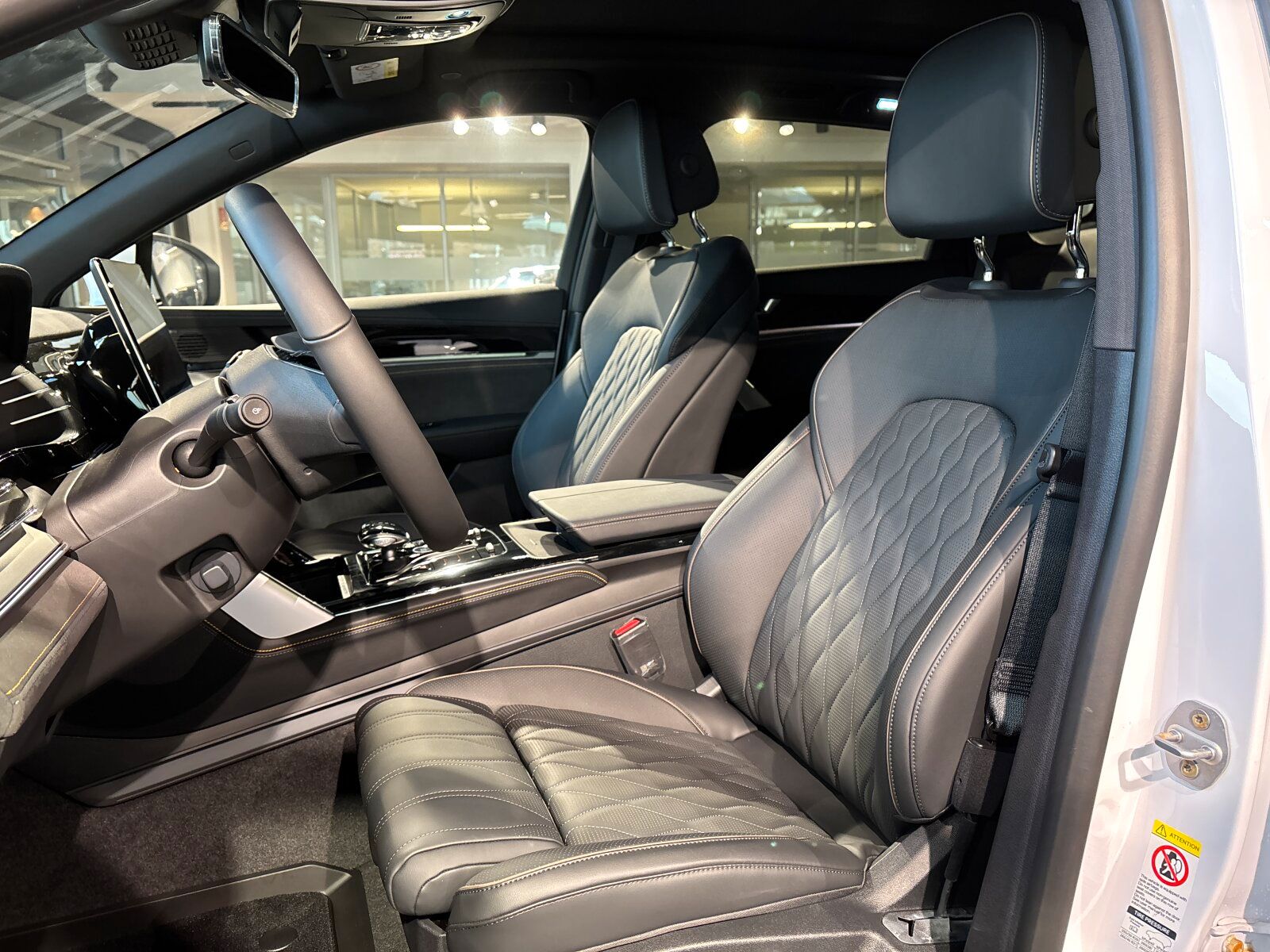 BYD Tang Flagship 4WD Design Pano*21-Zoll*7Stz*HUD* foto 8