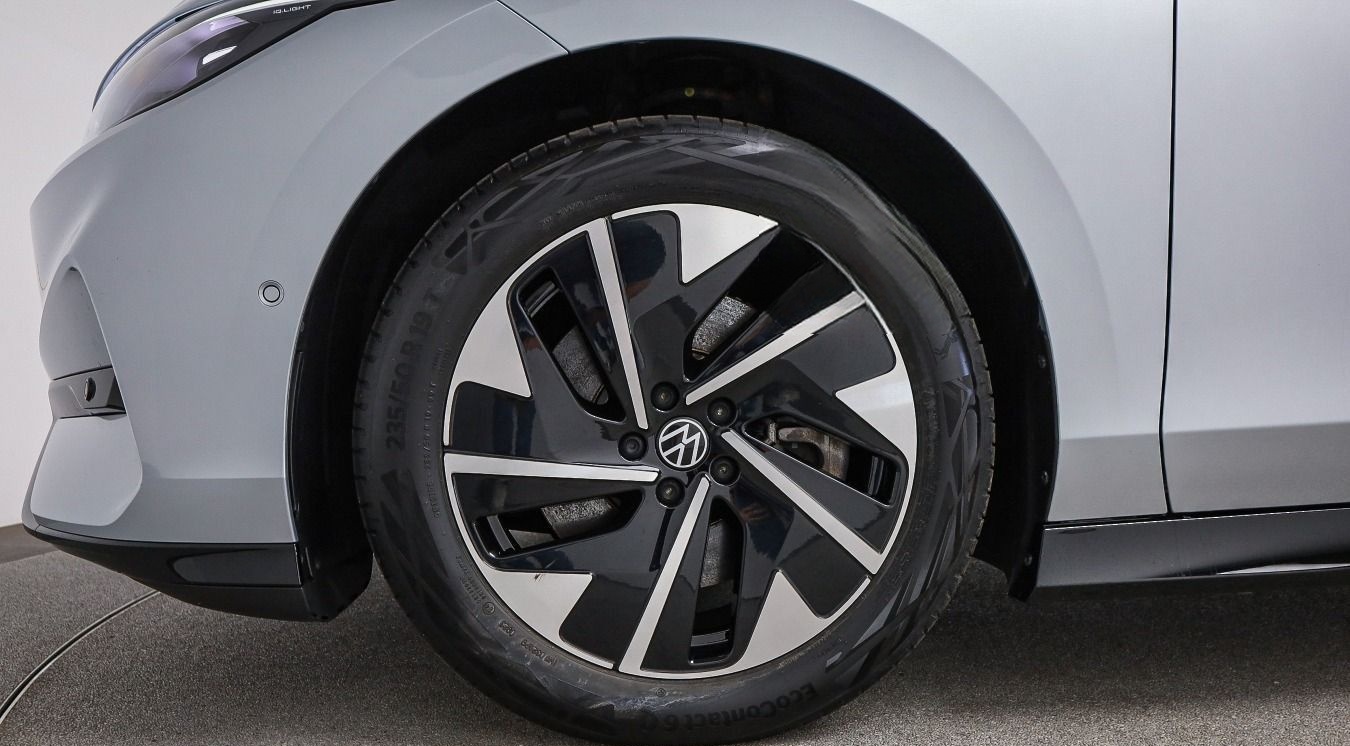 Volkswagen ID.7 Pro 77 kWh KAMERA*HUD*LED*ACC*SHZ foto 9