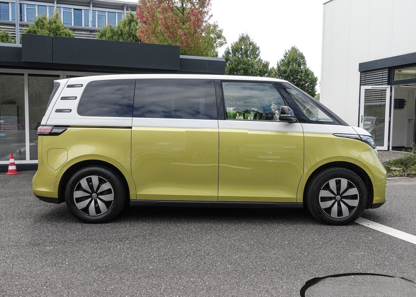 Volkswagen ID. Buzz Pro 150 kW, *Neupreis: 73.649€* - ab 0, foto 6