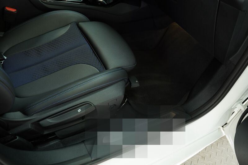 BMW 118i 5-Türer M Sport *PGSD.HUD.NAVI.PDC* foto 8