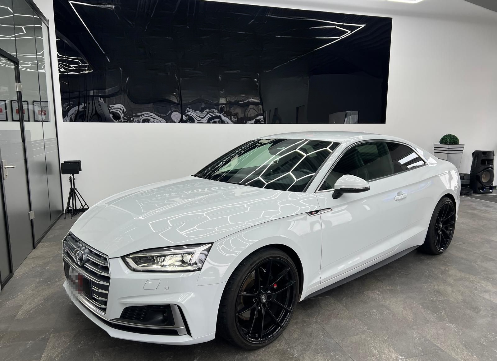 Audi S5 Coupe 3.0 TFSIquattro,B&O,HeadUp,StandH.,MLED foto 4