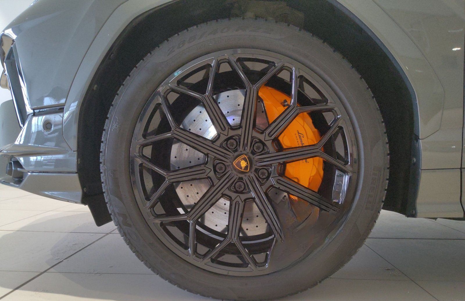 Lamborghini Urus S - Vollausstattung - Grigio Keres foto 8