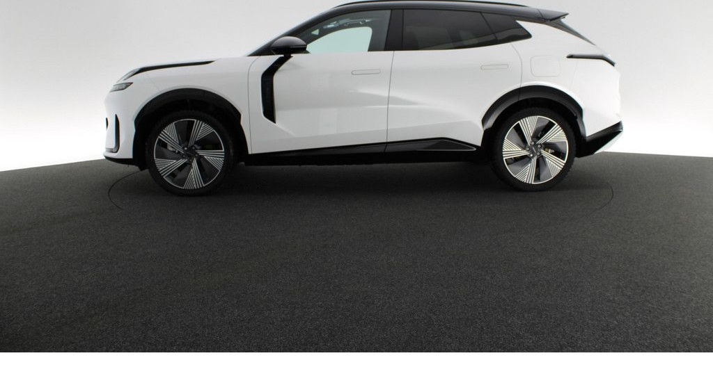 Lynk&Co 08 More KAMERA ACC SITZBELÜFTUNG AKTIVSITZE PANO foto 2