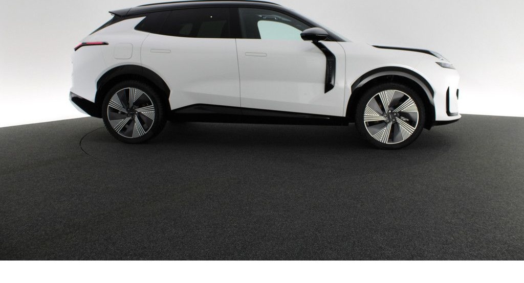 Lynk&Co 08 More KAMERA ACC SITZBELÜFTUNG AKTIVSITZE PANO foto 6