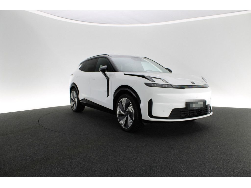 Lynk&Co 08 More KAMERA ACC SITZBELÜFTUNG AKTIVSITZE PANO foto 7