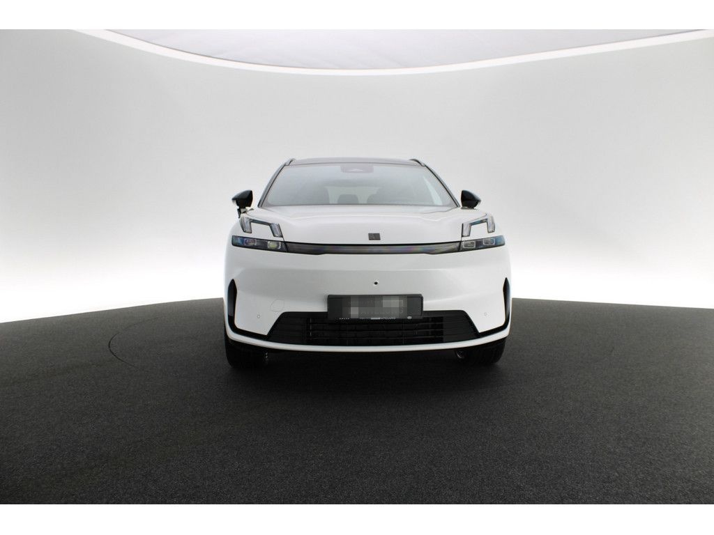 Lynk&Co 08 More KAMERA ACC SITZBELÜFTUNG AKTIVSITZE PANO foto 8