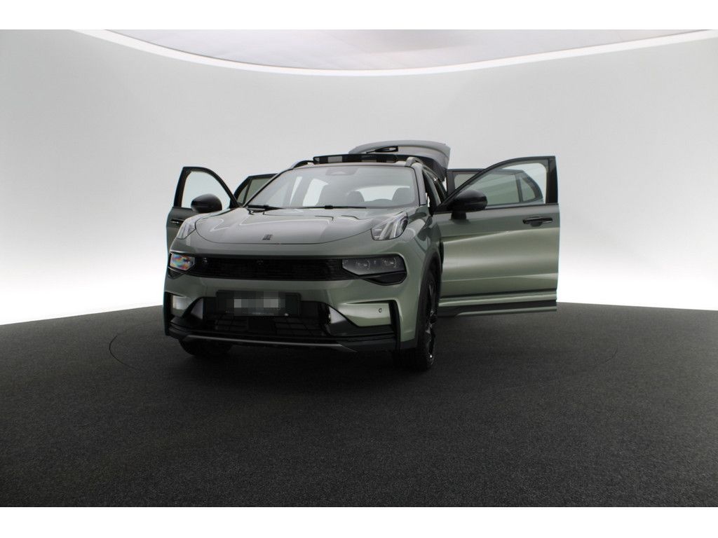 Lynk&Co 01 More foto 18