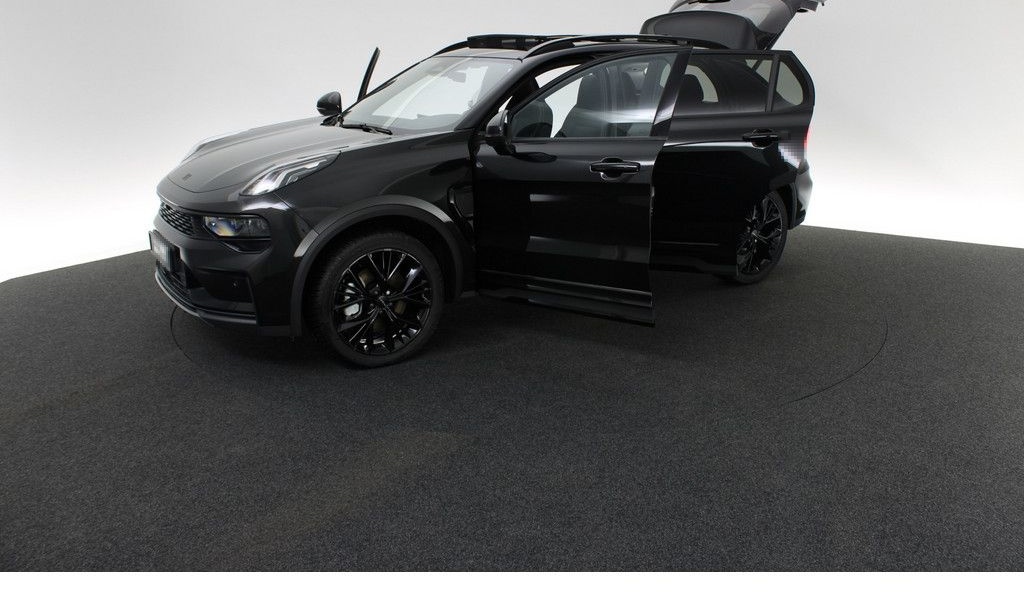 Lynk&Co 01 More PDC SHZ LED NAVI MEMORY KAMERA ACC PANO foto 23