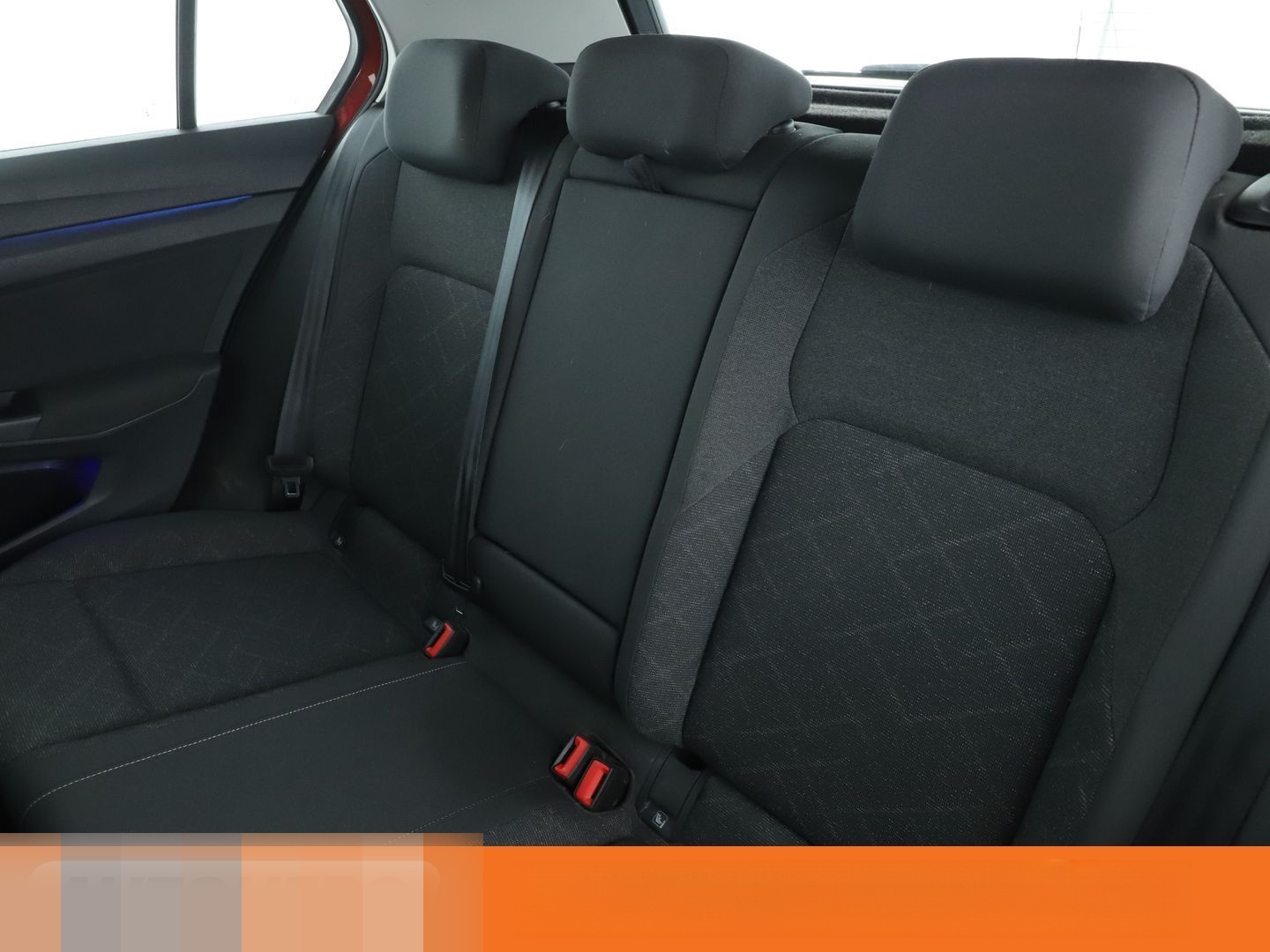 Volkswagen Golf VIII 1.0 TSI Life*LED*ACC*PDC*LANE*KLIMA* foto 14