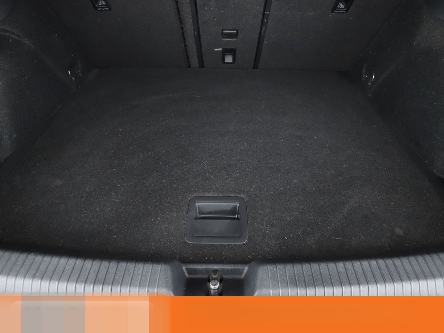 Volkswagen Golf VIII 1.0 TSI Life*LED*ACC*PDC*LANE*KLIMA* foto 18