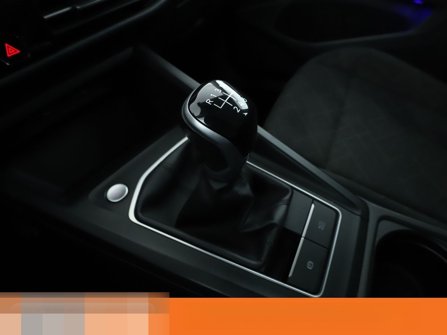 Volkswagen Golf VIII 1.0 TSI Life*LED*ACC*PDC*LANE*KLIMA* foto 24
