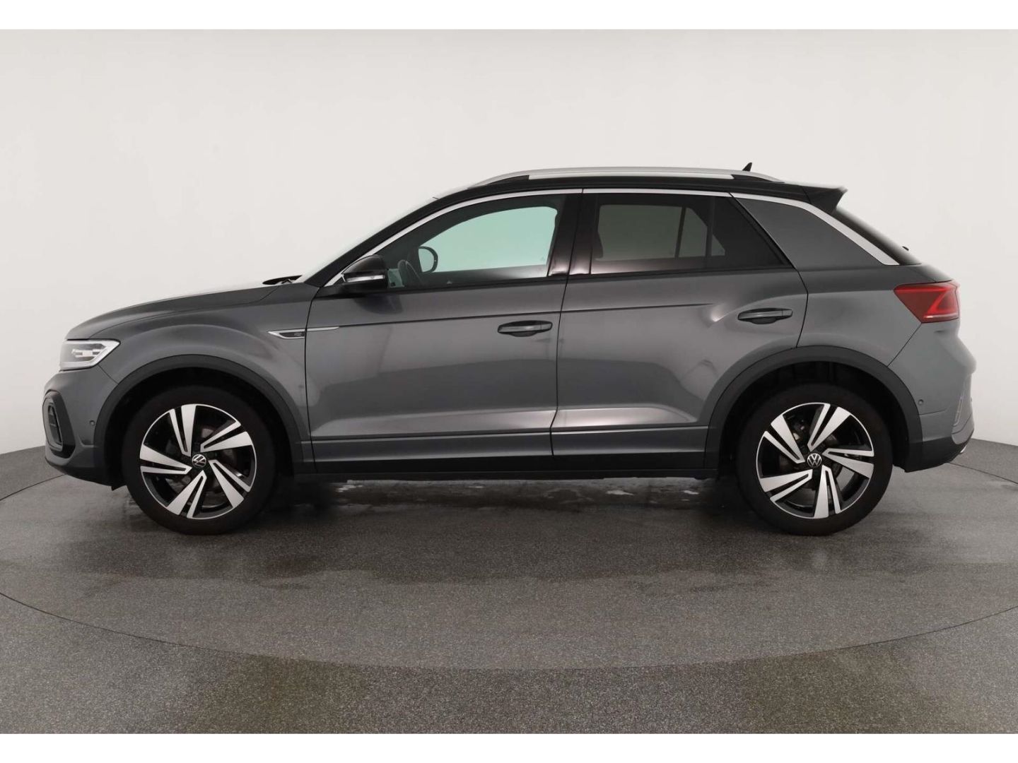 Volkswagen T-Roc 1.5 TSI R-Line DSG AHK/Matrix/RFK/NAV/SH foto 5