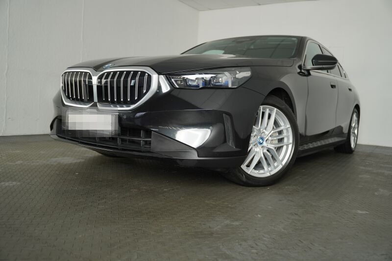 BMW i5 eDrive40 *ACC.H&K HiFi.HUD* foto 2