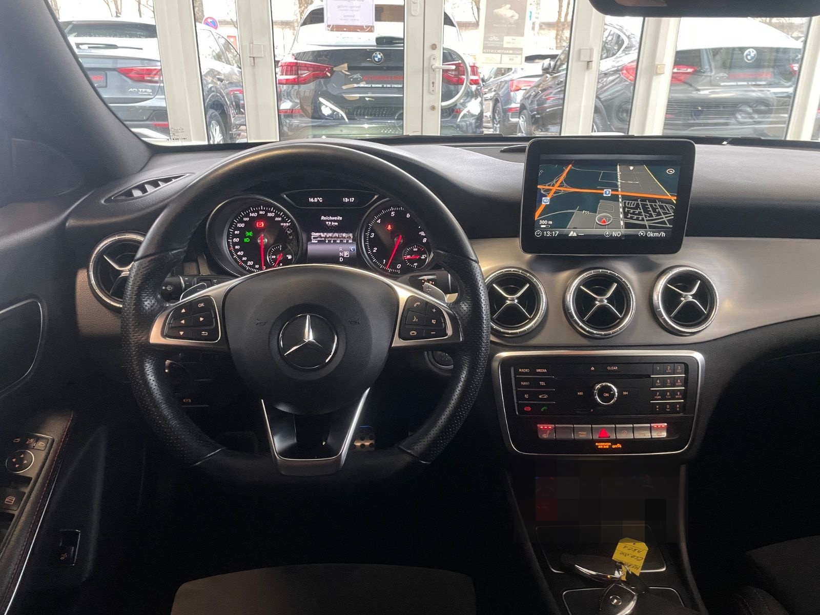 Mercedes-Benz CLA 200 Shooting Brake AMG Line*Navi*Kam.*Automa foto 11