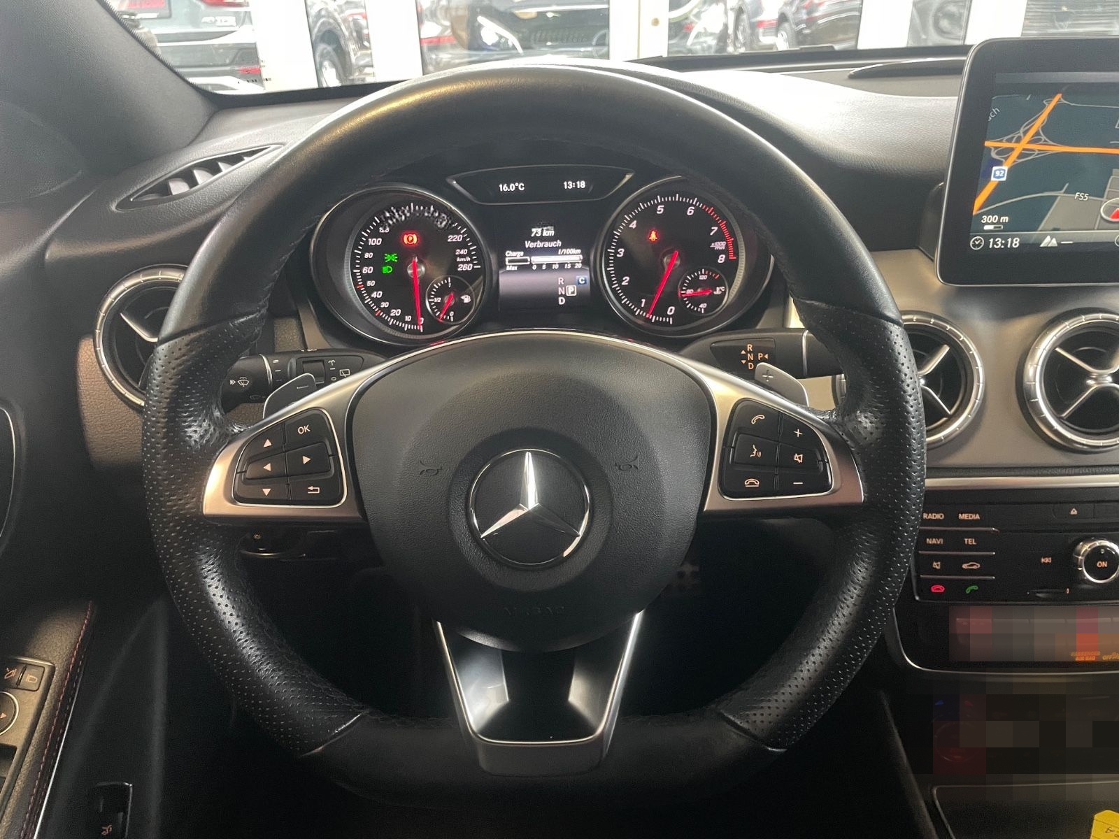 Mercedes-Benz CLA 200 Shooting Brake AMG Line*Navi*Kam.*Automa foto 17