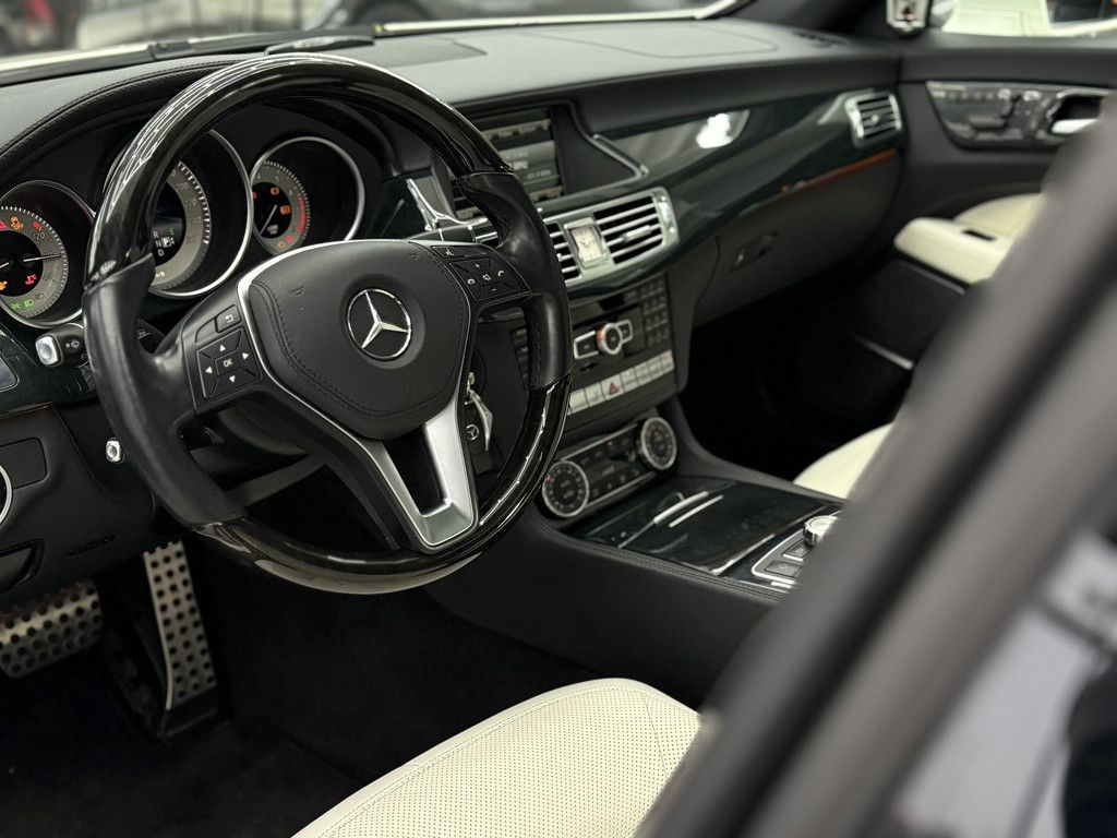 Mercedes-Benz CLS 500 Shooting Brake V8 4Matic AMG-Line, Voll! foto 6