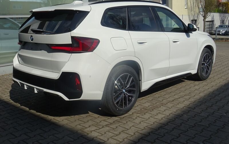 BMW X1 sDrive20i M Sportpaket foto 4