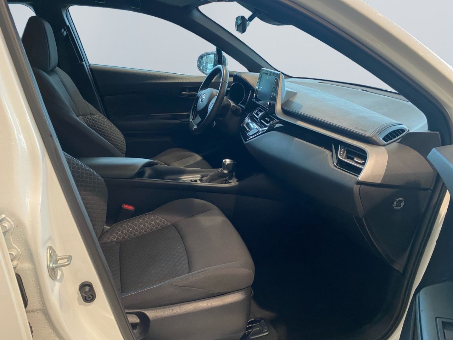 Toyota C-HR 1.8 Hybrid Flow *LED*ACC*Kamera*CarPlay*DAB foto 21