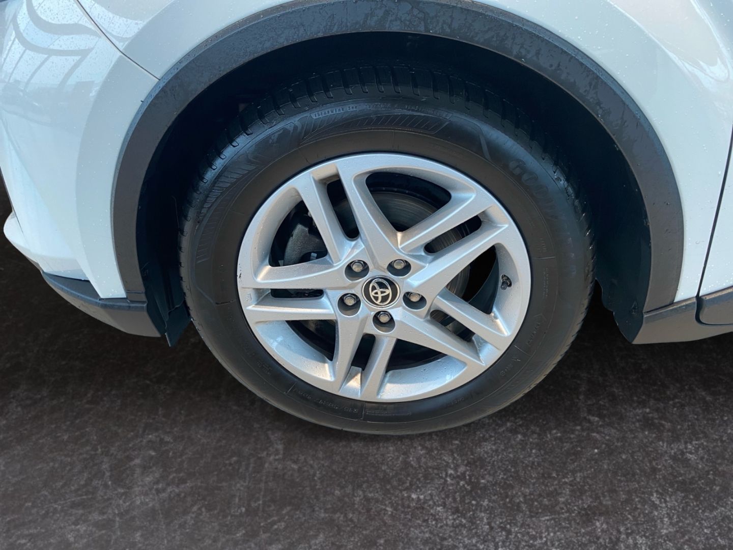 Toyota C-HR 1.8 Hybrid Flow *LED*ACC*Kamera*CarPlay*DAB foto 22