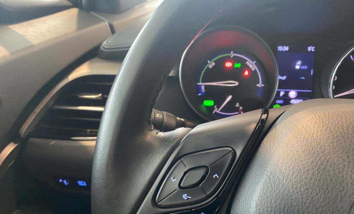 Toyota C-HR 1.8 Hybrid Flow *LED*ACC*Kamera*CarPlay*DAB foto 25