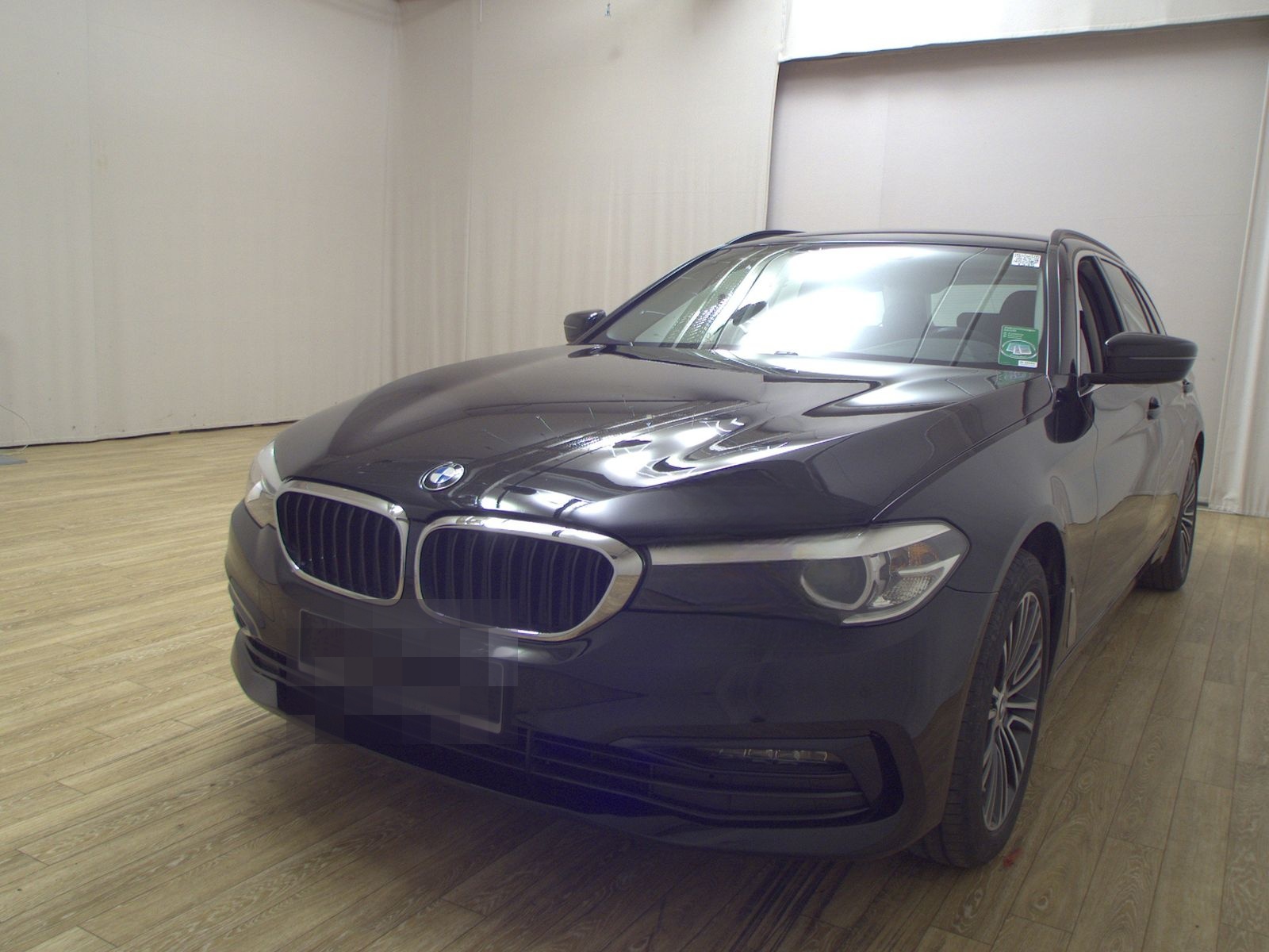 BMW 520dA Touring Sport-Line T-Leder RfK Navi LED foto 2