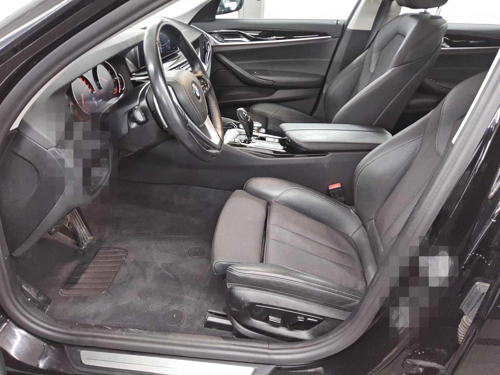 BMW 520dA Touring Sport-Line T-Leder RfK Navi LED foto 8