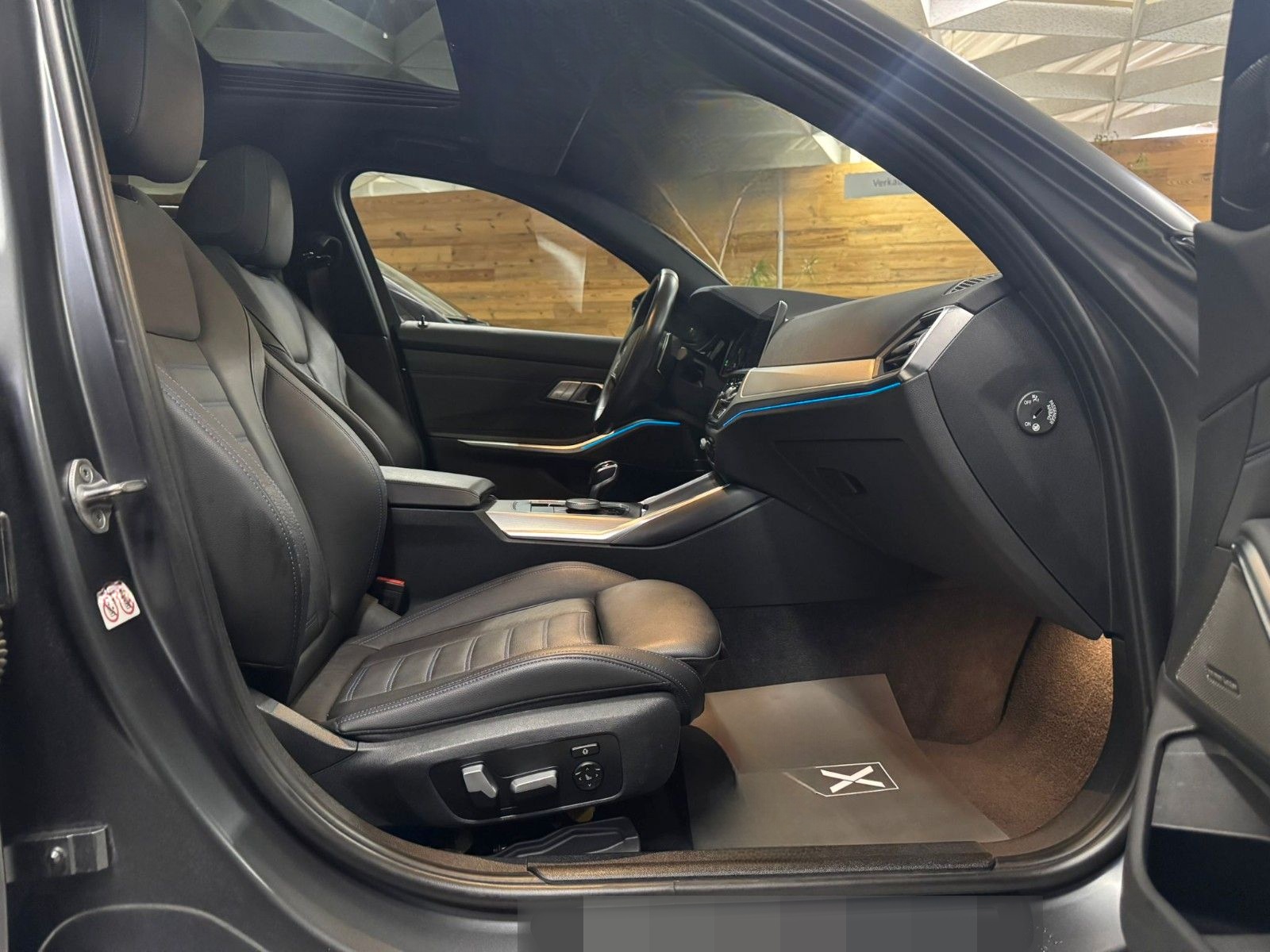 BMW 330e M Sport PANO+PROF+LASER+HUD+SHZ+AHK foto 12