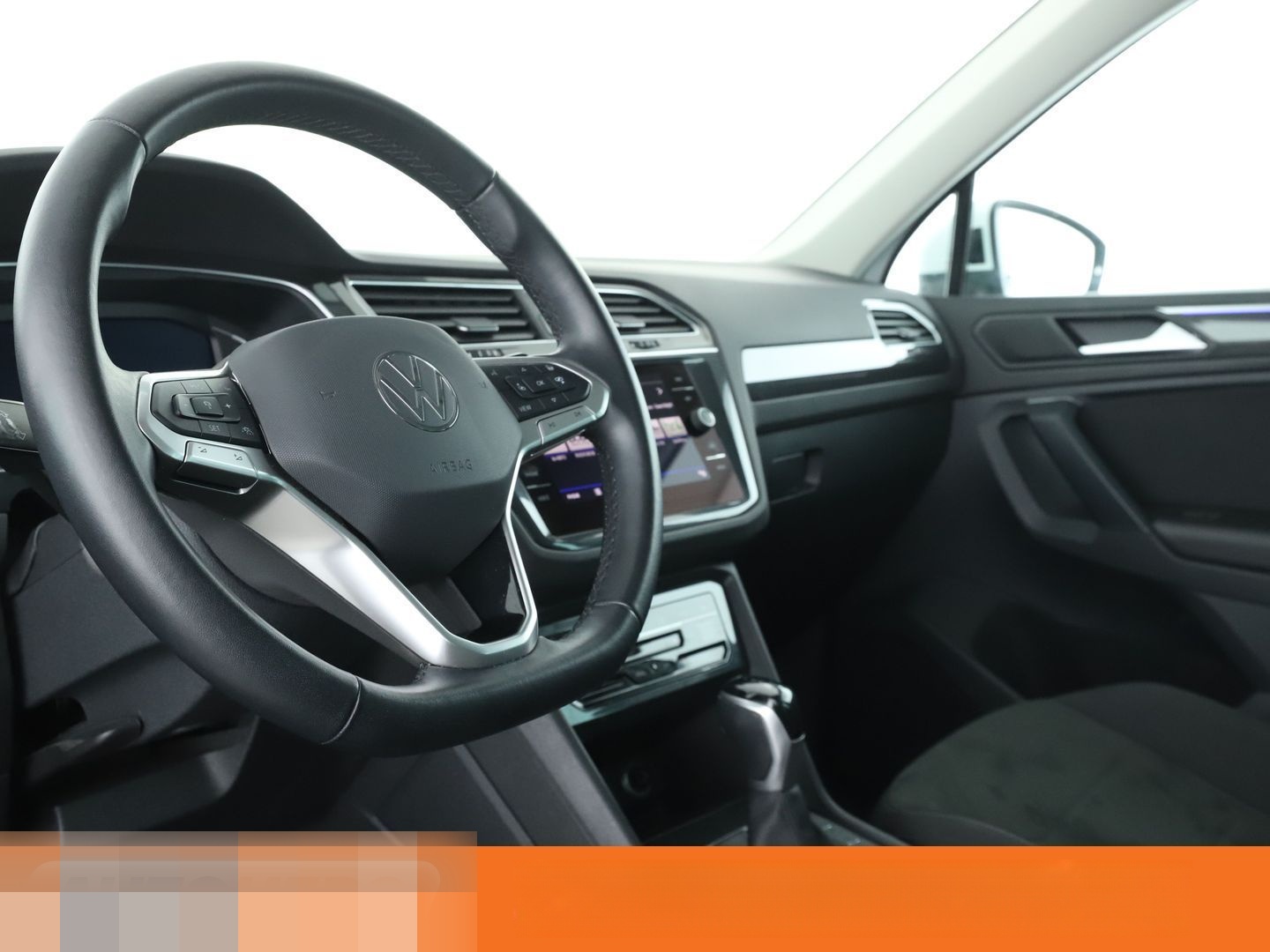 Volkswagen Tiguan 2.0 TDI Elegance 4Motion Aut.*NAVI*CAM* foto 11