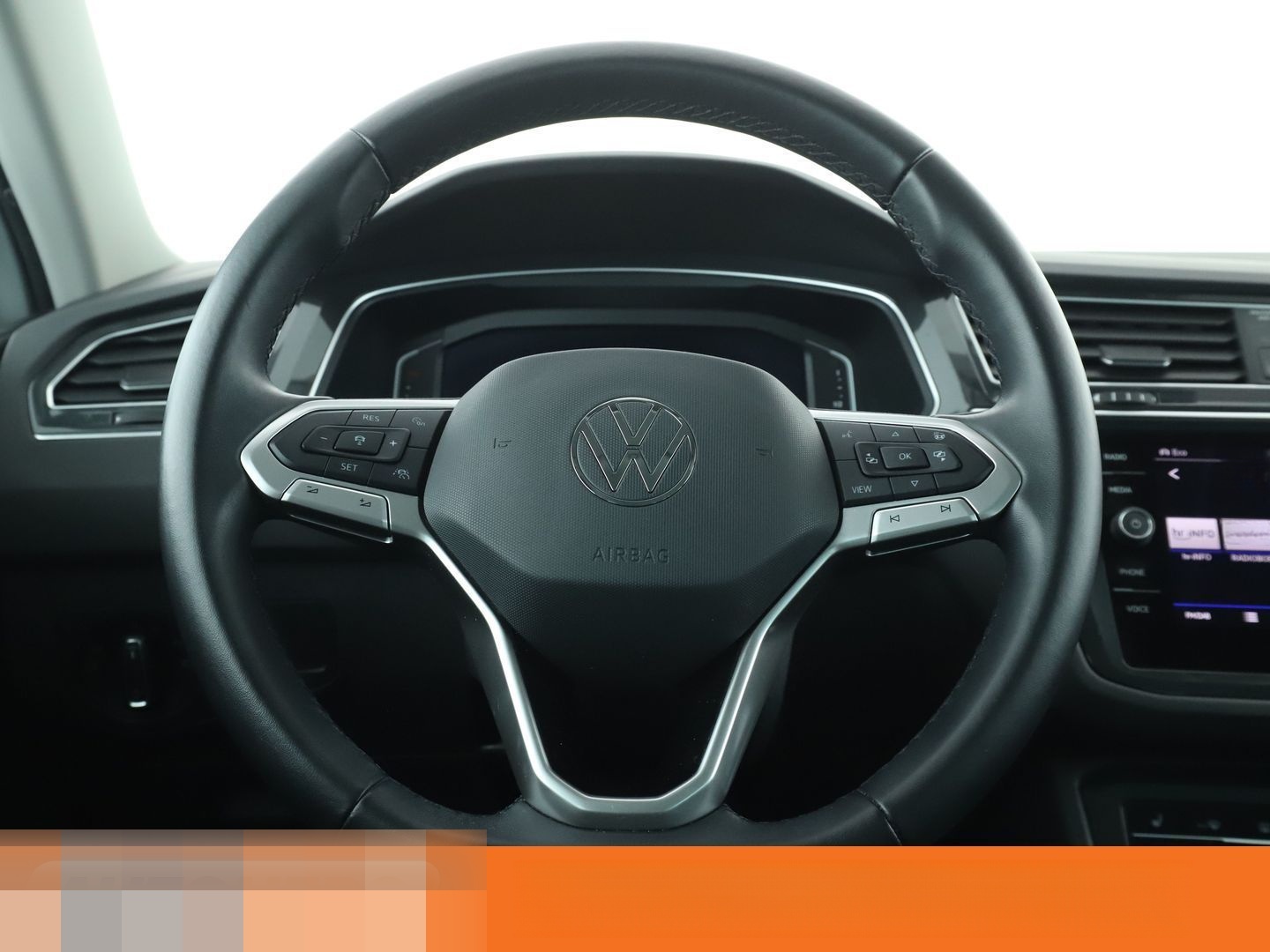 Volkswagen Tiguan 2.0 TDI Elegance 4Motion Aut.*NAVI*CAM* foto 19
