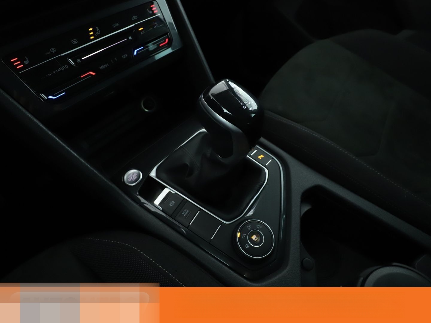 Volkswagen Tiguan 2.0 TDI Elegance 4Motion Aut.*NAVI*CAM* foto 25