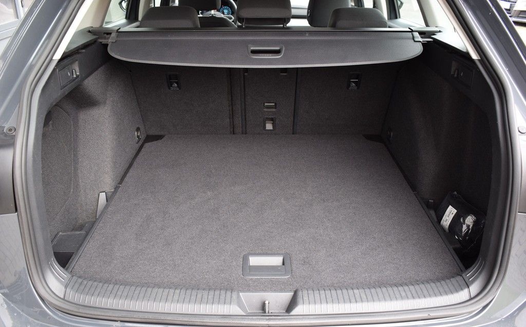 Volkswagen Golf VIII Variant TDI 2.0 DSG *Life*LED*AHK*PDC* foto 16