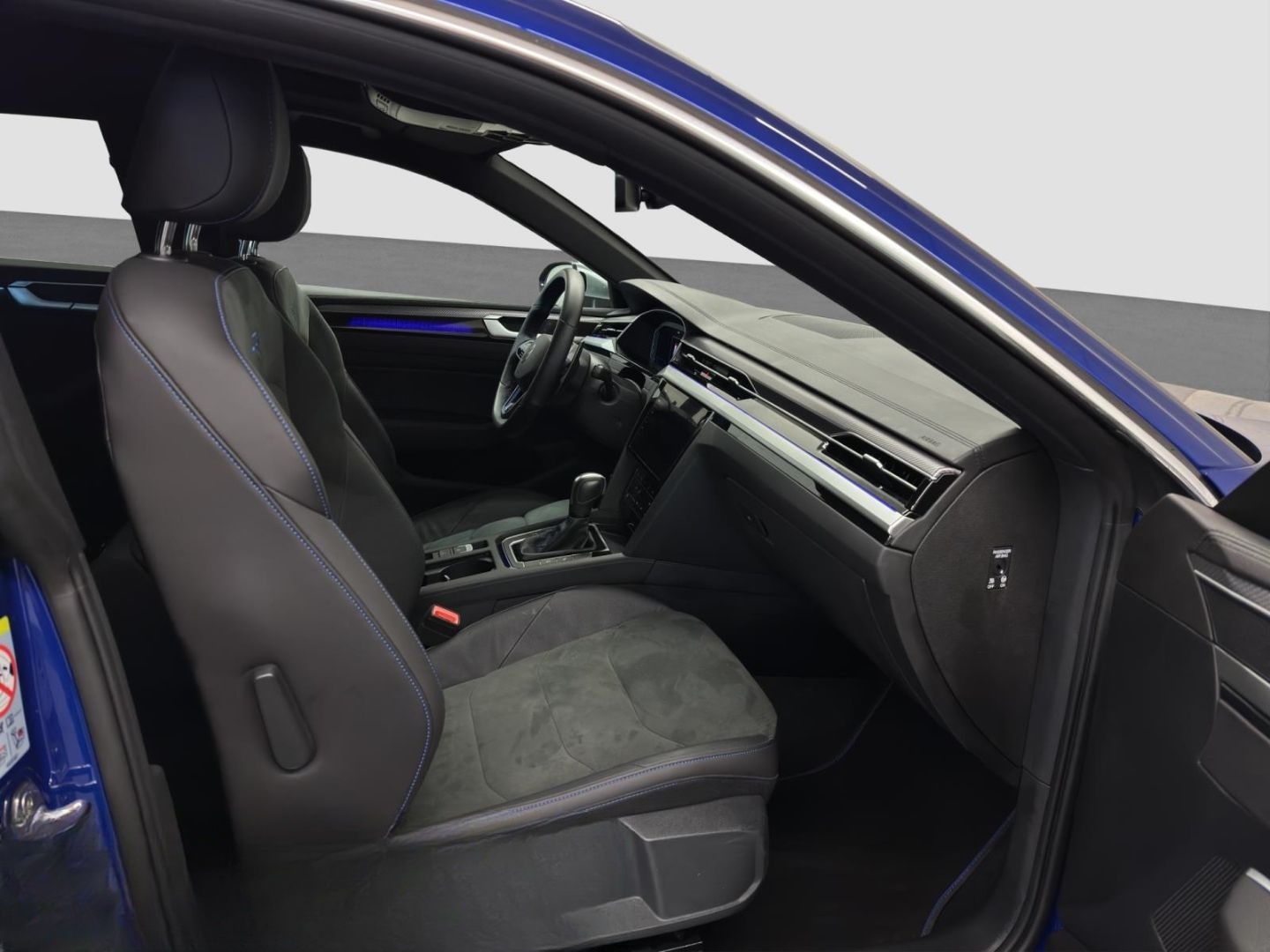 Volkswagen Arteon SB 2.0 TSI DSG 4Mo. R PANO AHK KAMERA ACC foto 16