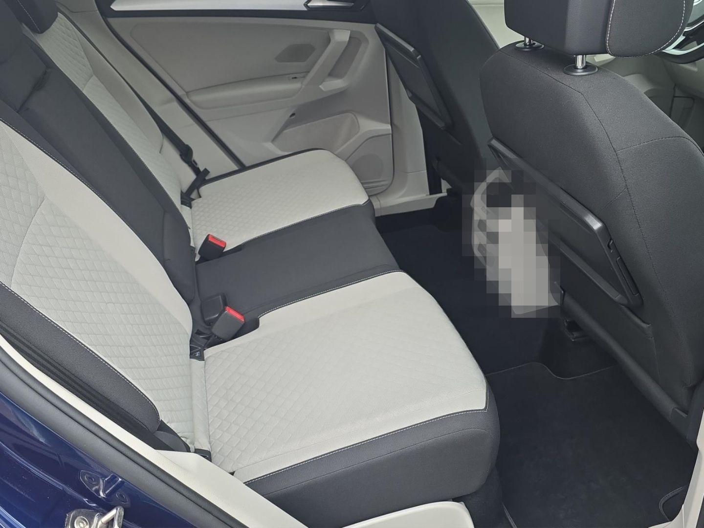 Volkswagen Tiguan 2.0 TDI, Navi,Climatronic,ACC,AHK,PDC,Sit foto 10