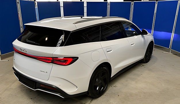 BYD SEAL 6 Touring 1.5 PHEV DM-i Comfort Lagerwagen foto 4