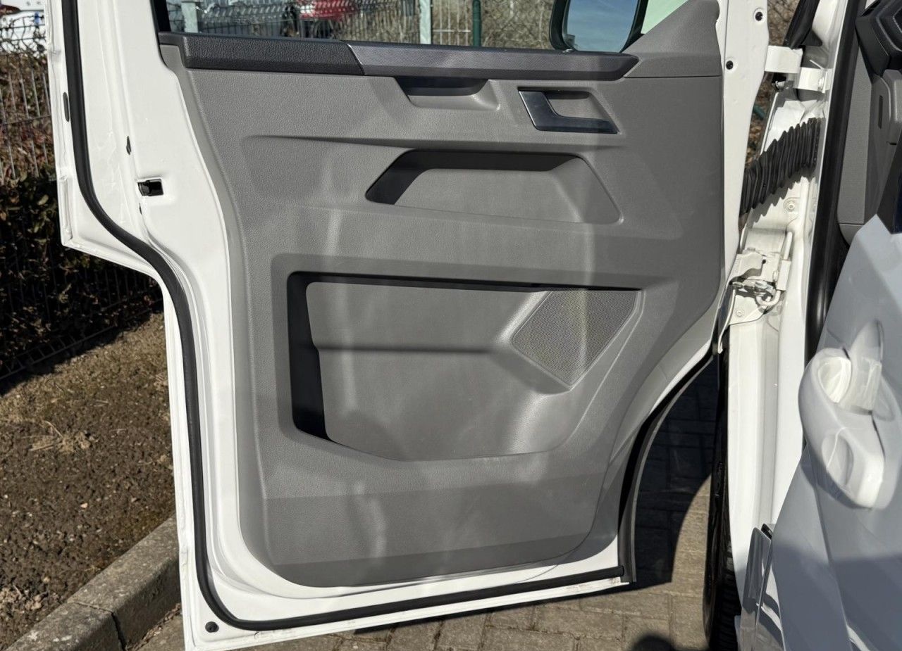 Volkswagen T6.1 Caravelle Highline 2.0 TDI DSG LEDER, NAV, foto 11