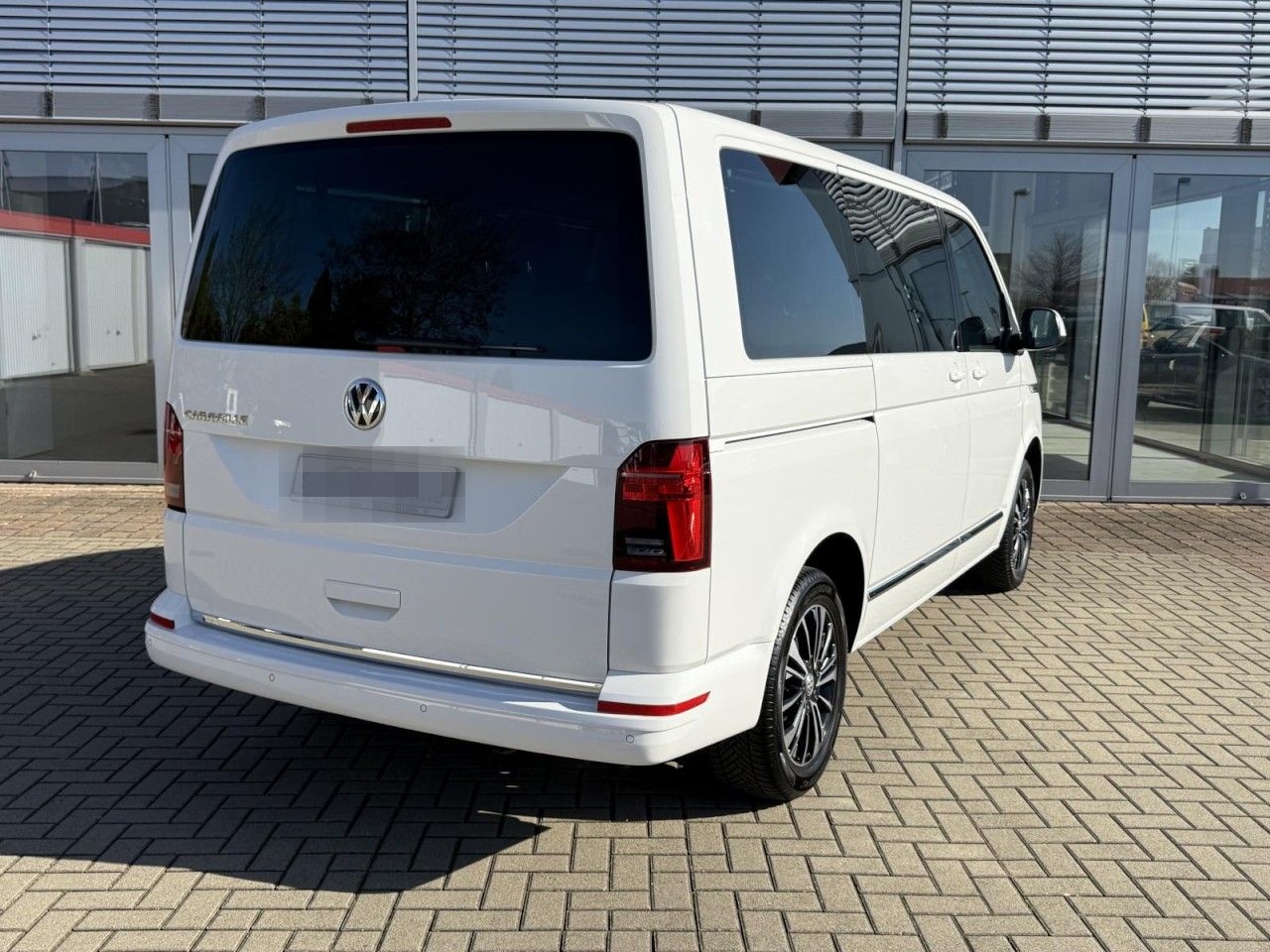 Volkswagen T6.1 Caravelle Highline 2.0 TDI DSG LEDER, NAV, foto 5