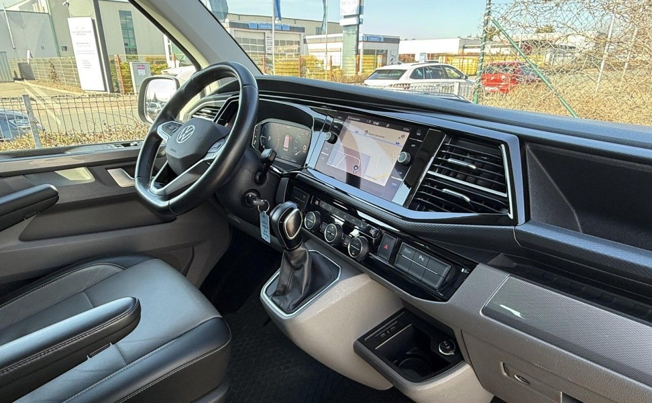 Volkswagen T6.1 Caravelle Highline 2.0 TDI DSG LEDER, NAV, foto 9