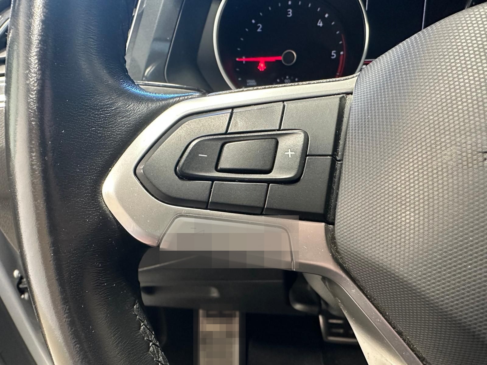 Volkswagen Tiguan Life Active 2.0 TDI DSG AHK|Navi|SHZ|LED foto 12