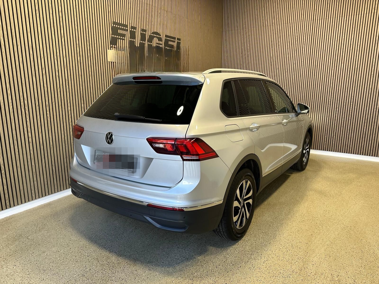 Volkswagen Tiguan Life Active 2.0 TDI DSG AHK|Navi|SHZ|LED foto 4