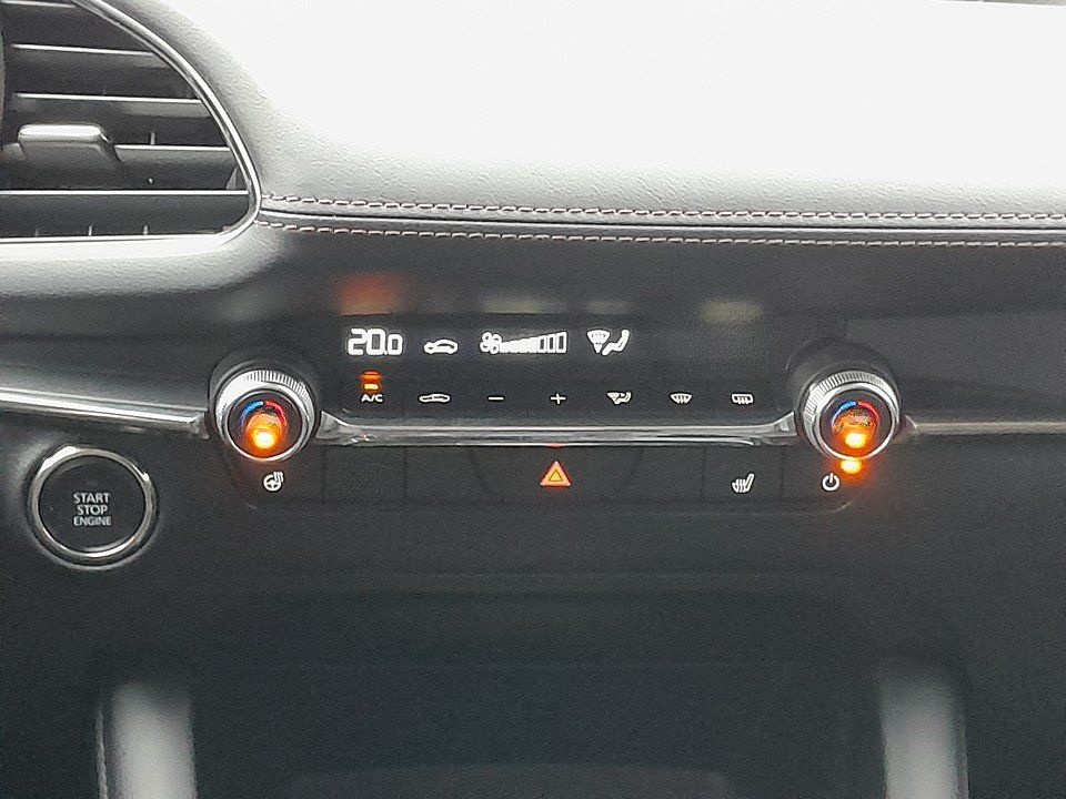 Mazda 3 Limous. (4T) e-SKY-G (140PS) 6AT EXCL. DA-& DE foto 12