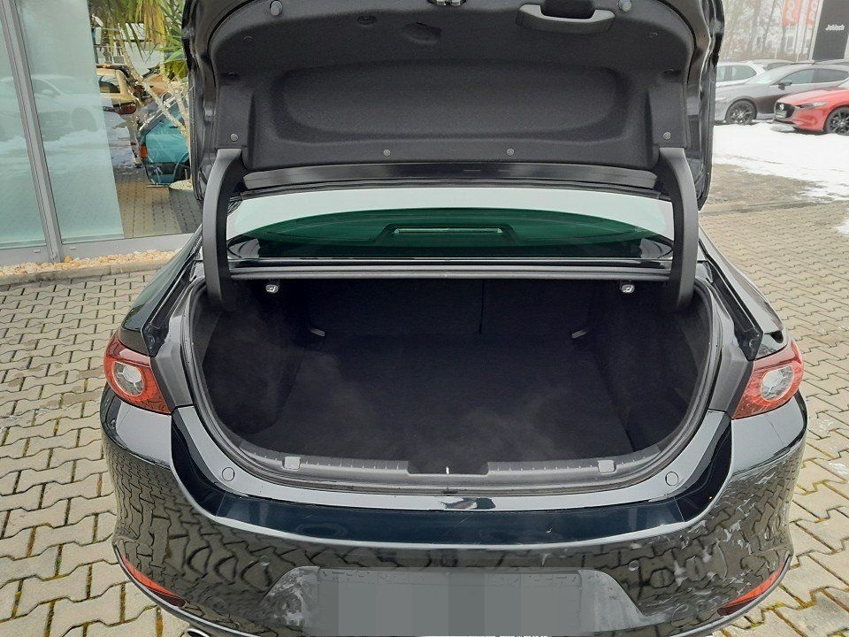 Mazda 3 Limous. (4T) e-SKY-G (140PS) 6AT EXCL. DA-& DE foto 6