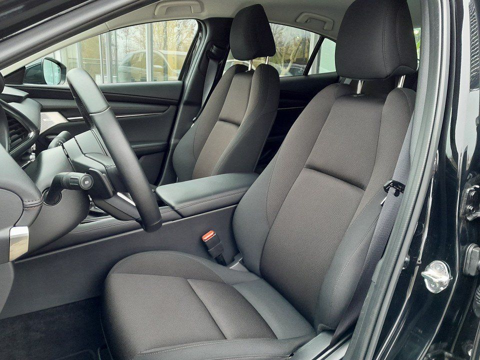 Mazda 3 Limous. (4T) e-SKY-G (140PS) 6AT EXCL. DA-& DE foto 8