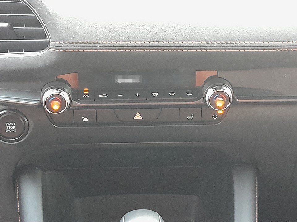 Mazda 3 e-SKY-G (140PS) 6AT SoMo NAGISA mit BOSE LED H foto 12