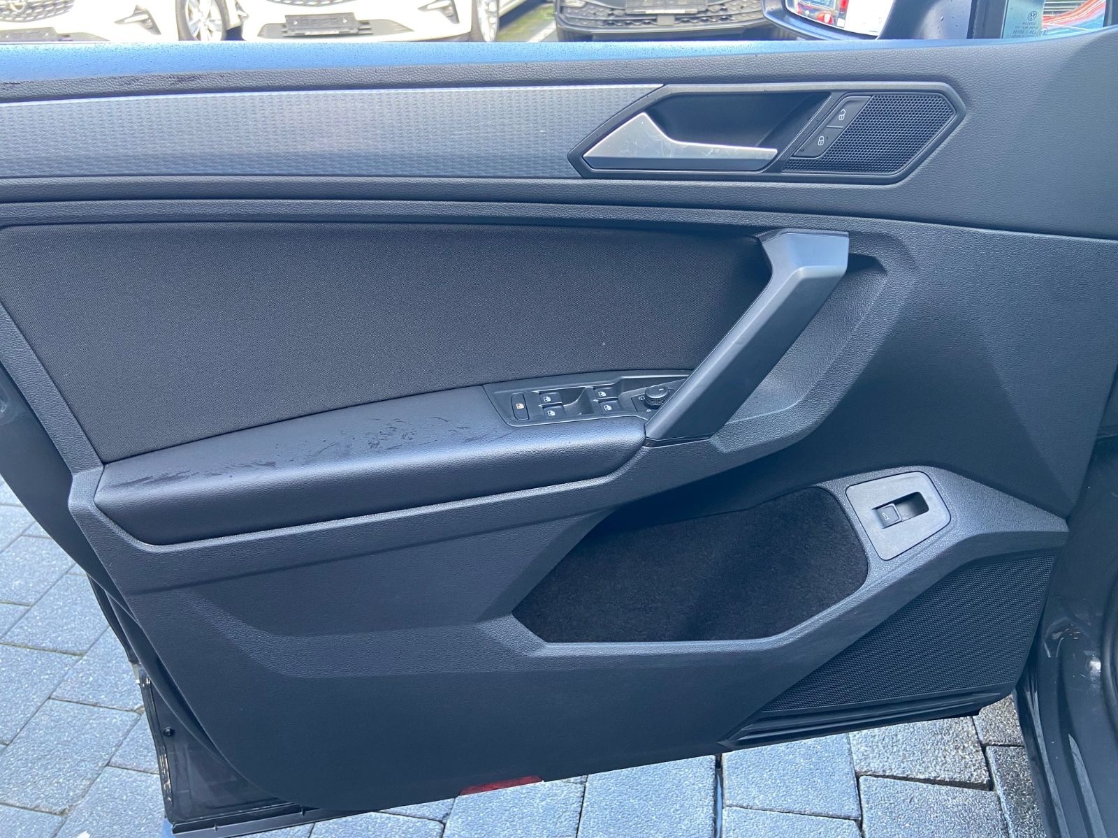 Volkswagen Tiguan 2.0 TDI DSG**LED+Massage+Kamera** foto 7