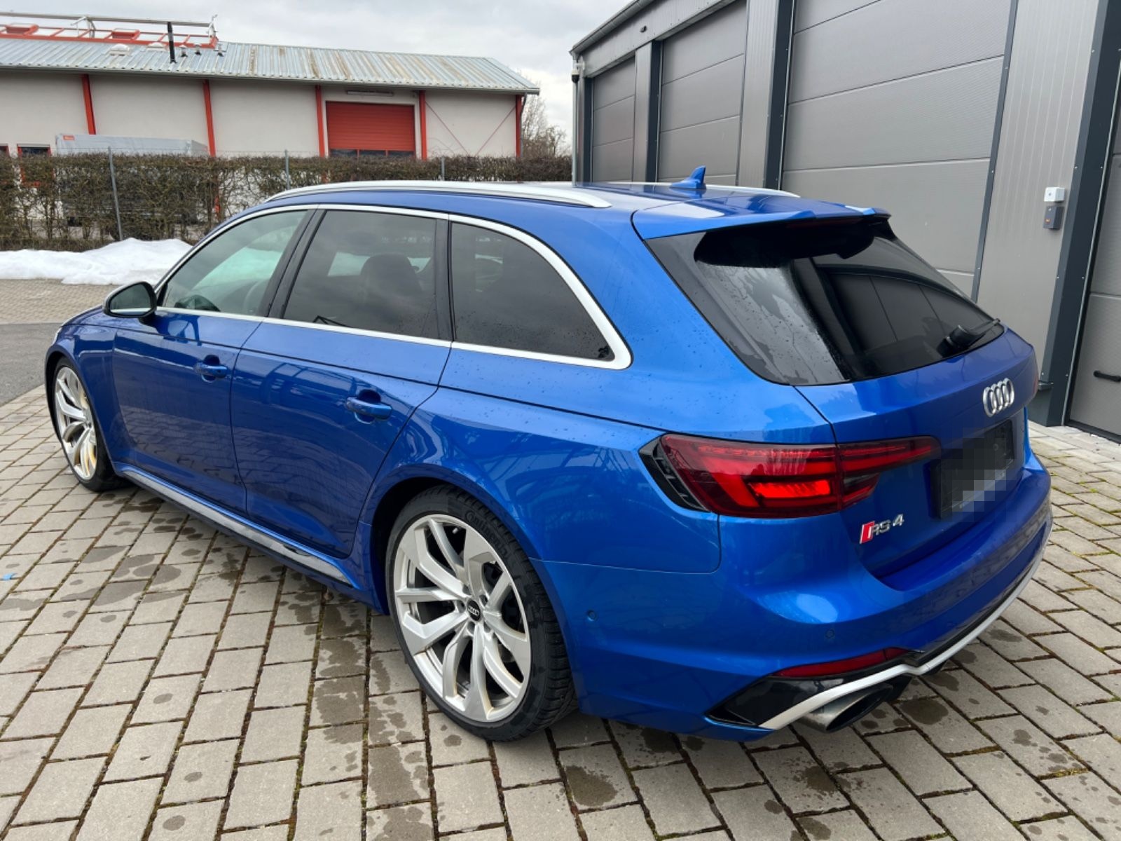 Audi RS4 B&O MATRIX Memory Massage HuD Vmax 280kmh foto 3