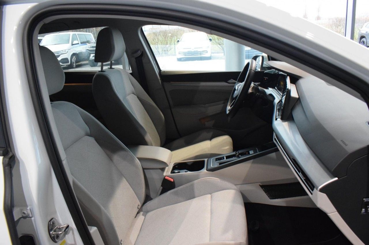 Volkswagen Golf 8 Variant Life 1.0 eTSI DSG NAVI LED SHZ foto 7