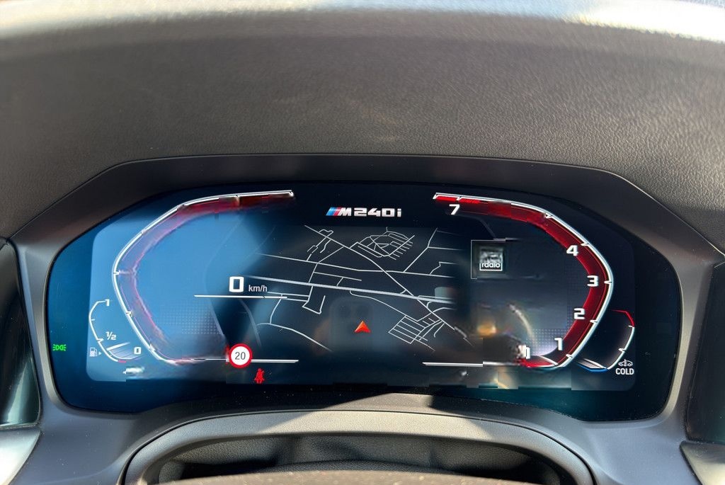 BMW M240i xDrive Coupé LED NAVI HUD LEDER H/K 19" foto 11
