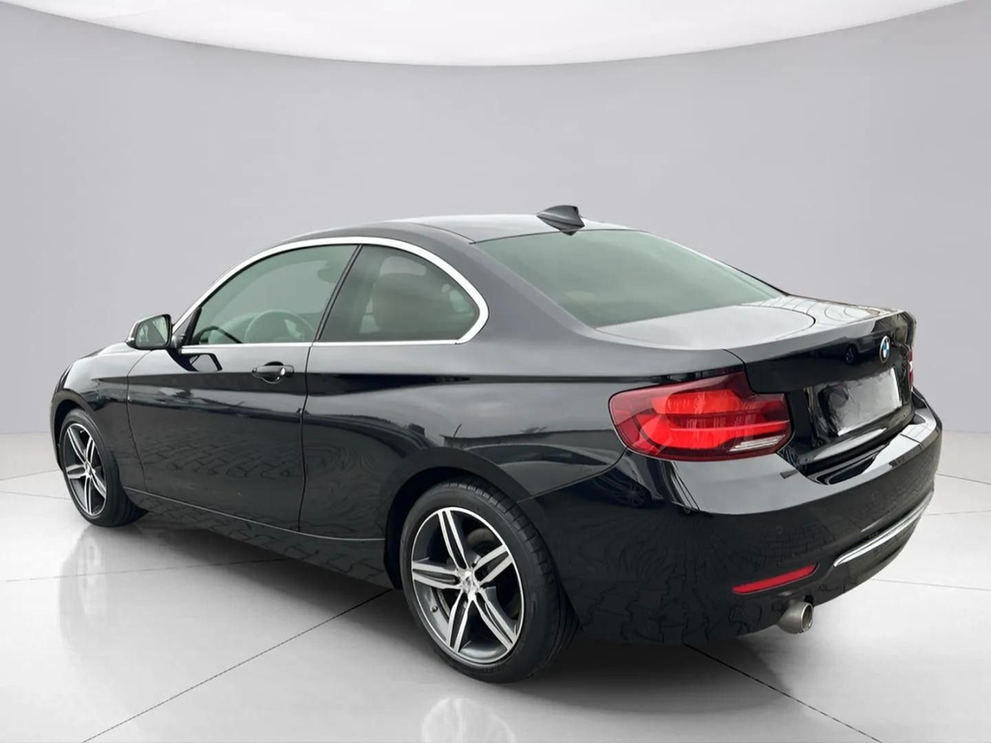 BMW 218i Coupe*M* Luxury Line*Automatik*SHZ*1.Hand* foto 3